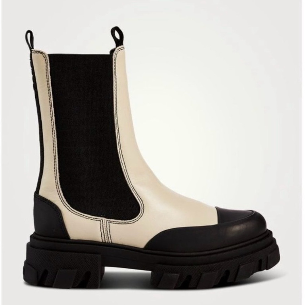 Ganni Two-Tone Beige and Black Chelsea Boot